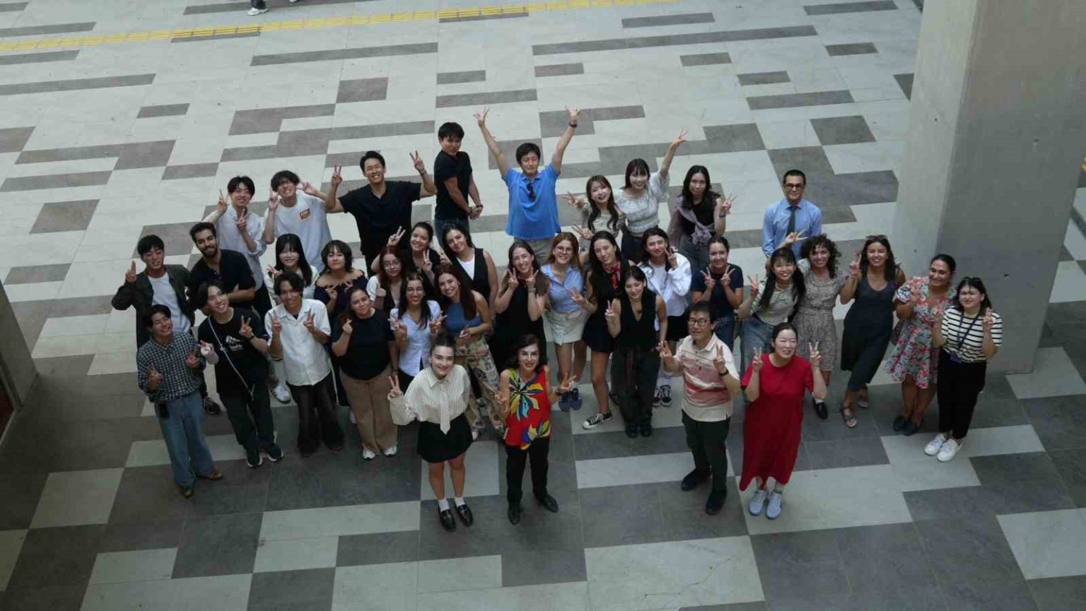 turk-ve-japon-ogrenciler-izmir-icin-tasarladi