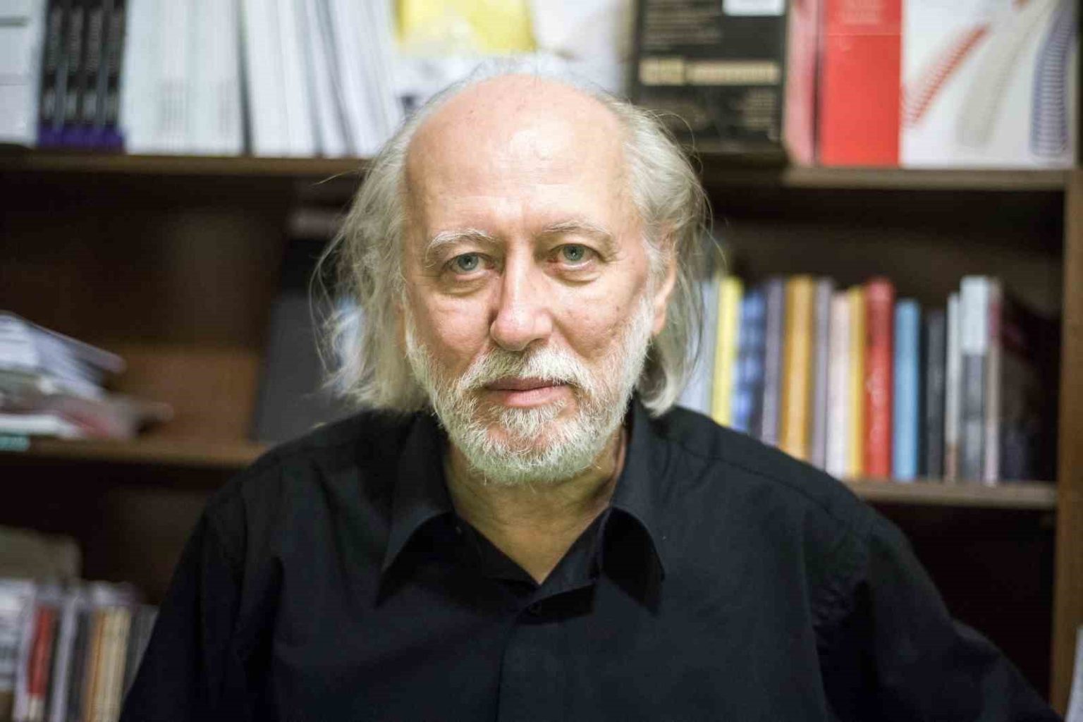 2025-nobel-edebiyat-odulu-macar-yazar-krasznahorkaia-verildi