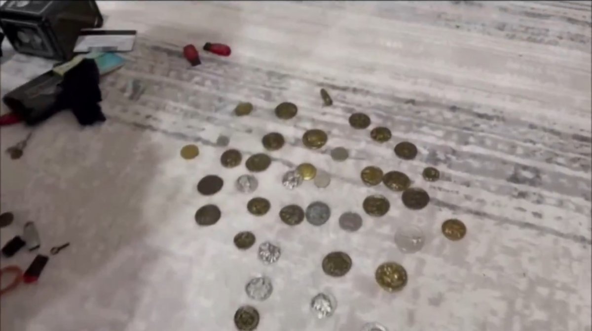 agrida-sahte-dolar-ve-tarihi-eser-operasyonunda-1-kisi-tutuklandi