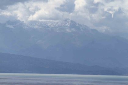 anamas-beyaz-gelinligini-giydi