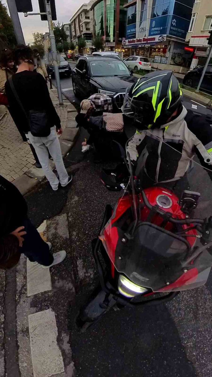 atasehirde-direge-carpan-marti-kalp-masajiyla-hayata-dondu