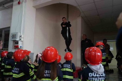 ates-savascilari-ogrencileri-agirliyor