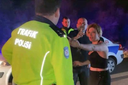 babam-hakim-valiyi-arayacagim-deyip-polisi-tehdit-ettiler