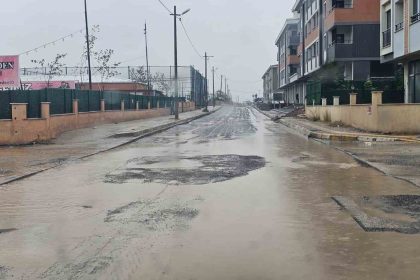 bandirmada-saganak-yagis-etkili-oldu