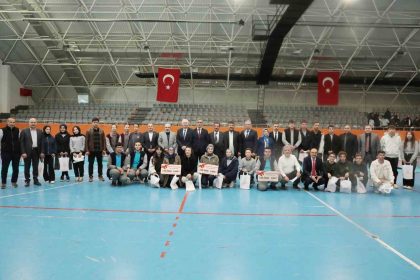 bayburtta-liseler-arasi-bilgi-yarismasi-yapildi