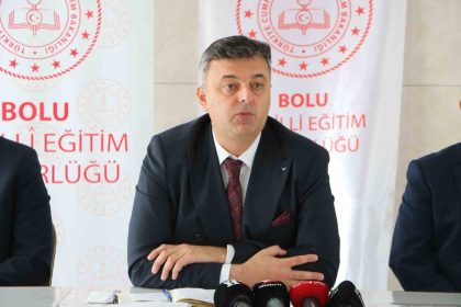 boluda-ogretmenlerin-kilik-kiyafetlerine-duzenleme-geliyor