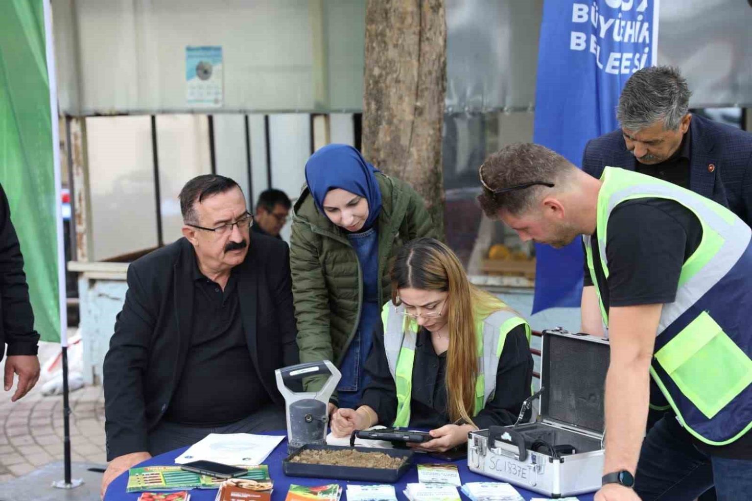 bursada-ureticiye-bilimsel-destek