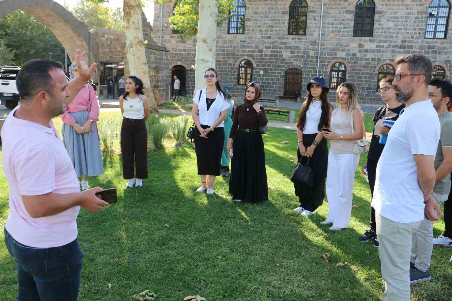 diyarbakirda-ogretmenlere-muze-temelli-egitim