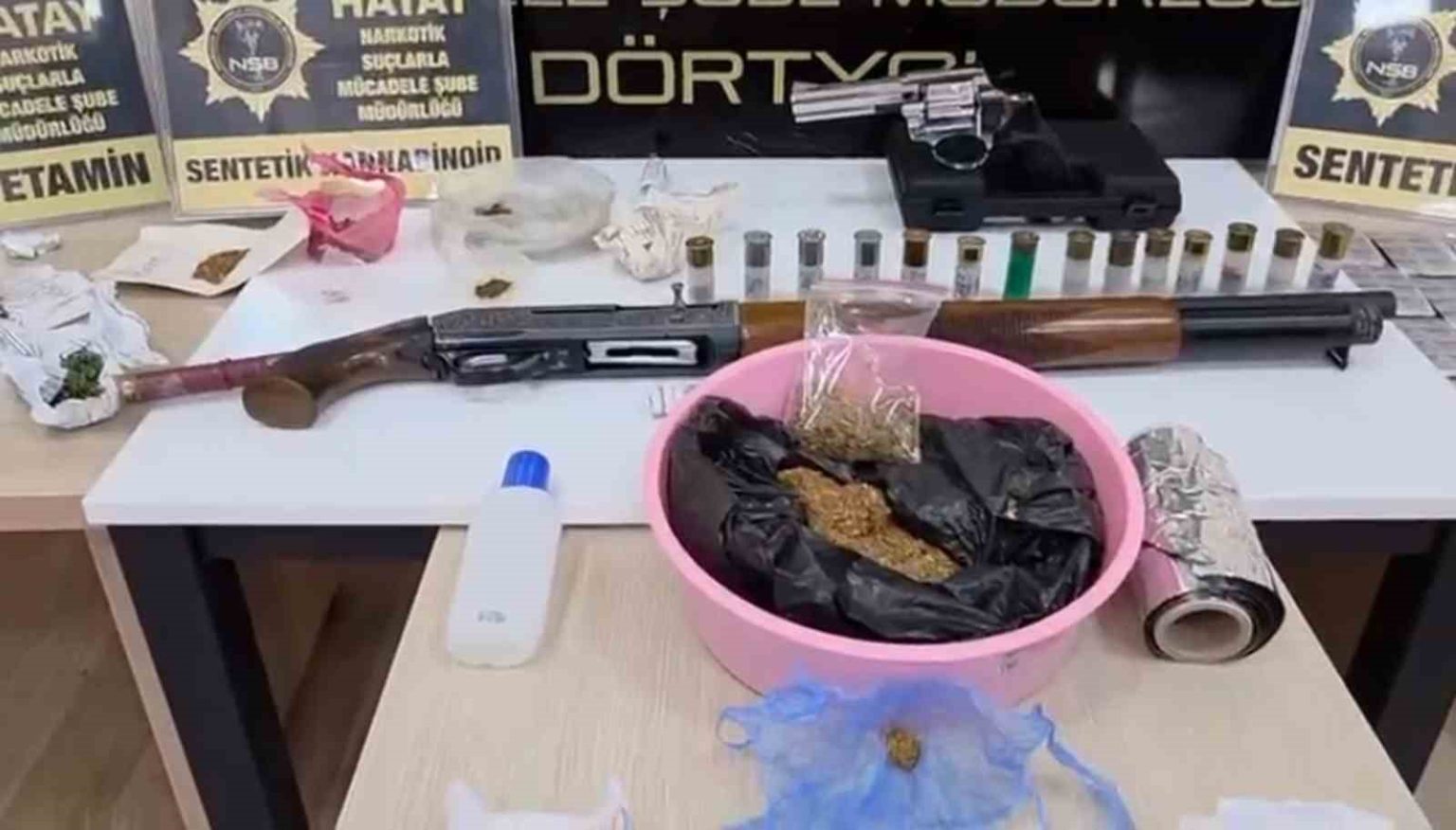 dortyolda-uyusturucu-saticilarina-yonelik-operasyon-8-gozalti