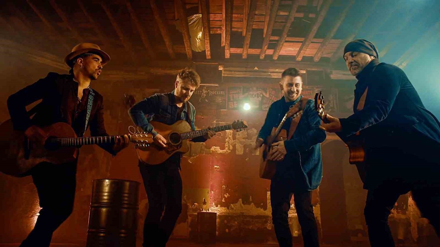 dunyaca-unlu-gitar-dortlusu-40-fingers-ilk-kez-istanbulda-konser-verecek
