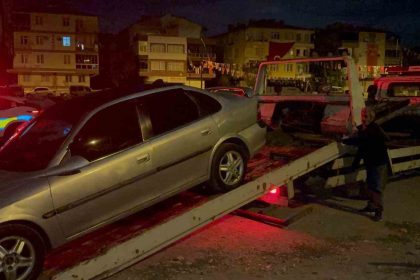 ehliyetsiz-surucu-polisten-kacamadi