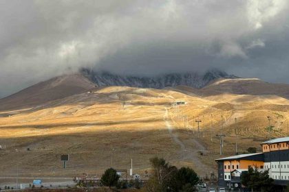 erciyese-mevsimin-ilk-kari-yagdi