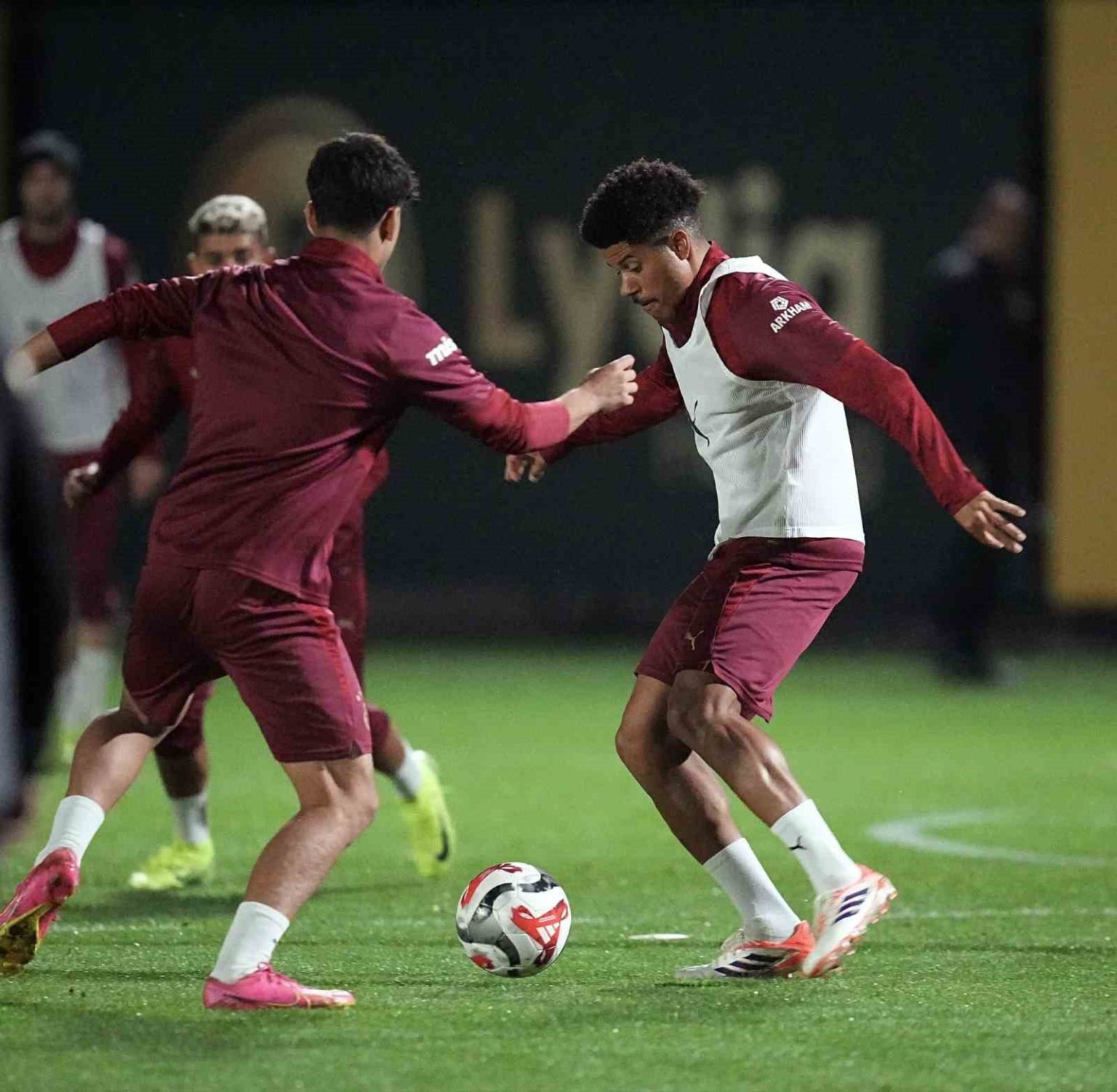 galatasaray-basaksehir-maci-hazirliklarina-basladi