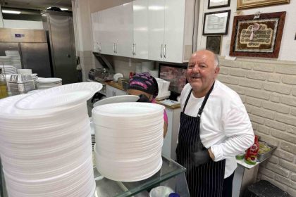 gariban-pilavcisi-haluk-baba-ogrencilerin-ve-dar-gelirlilerin-ugrak-noktasi