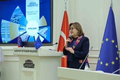 gaziantepte-deprem-gercegi-ve-gaziantepin-afet-yonetimi-teknik-toplantisi