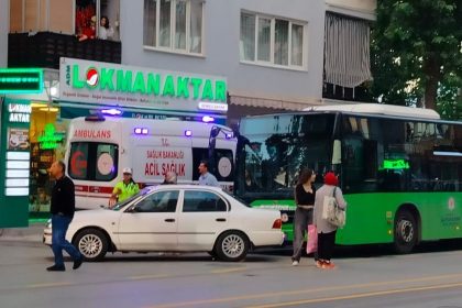 istiklal-caddesinde-yine-otobus-kazasi