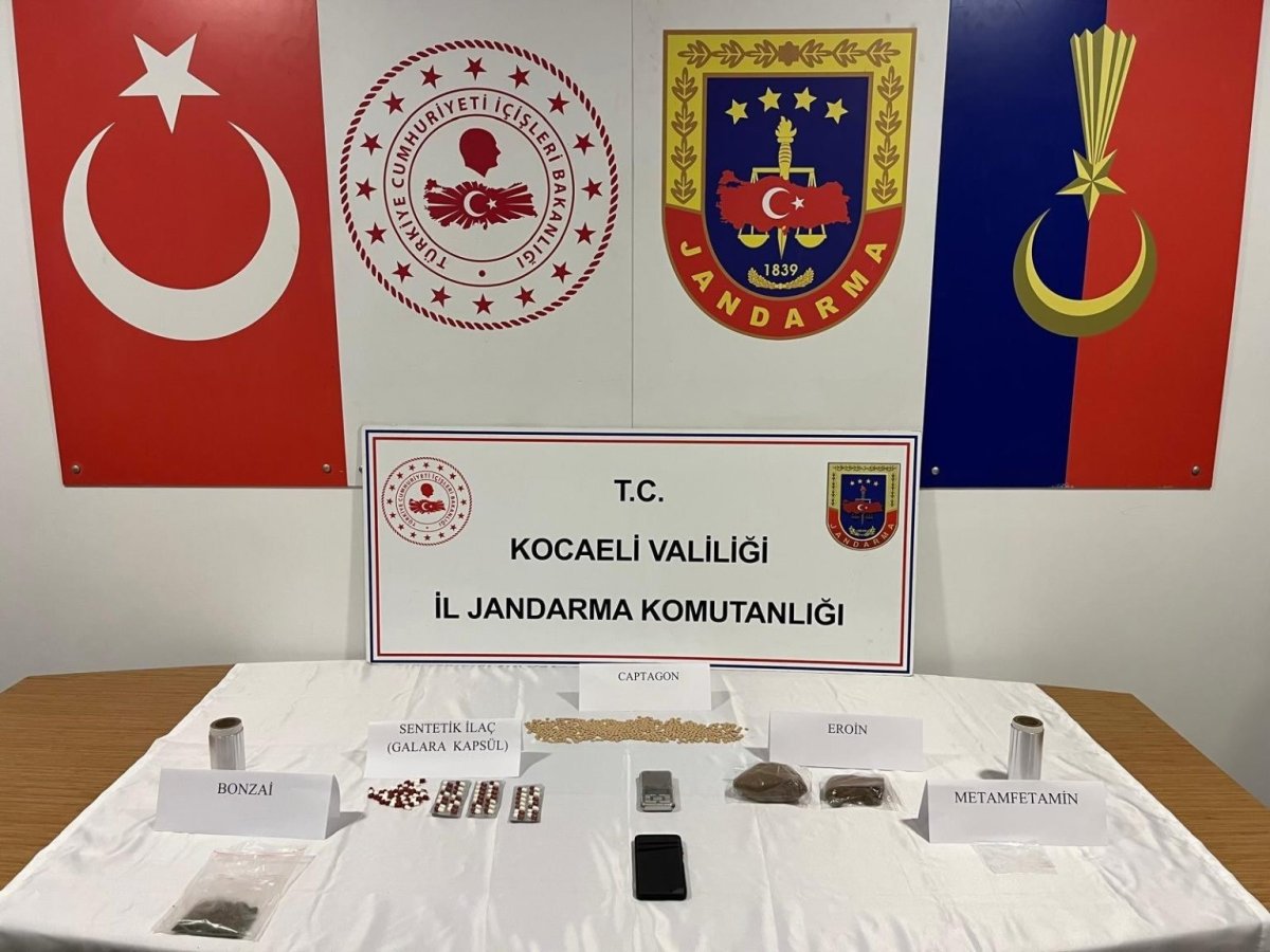 jandarmadan-uyusturucu-operasyonu