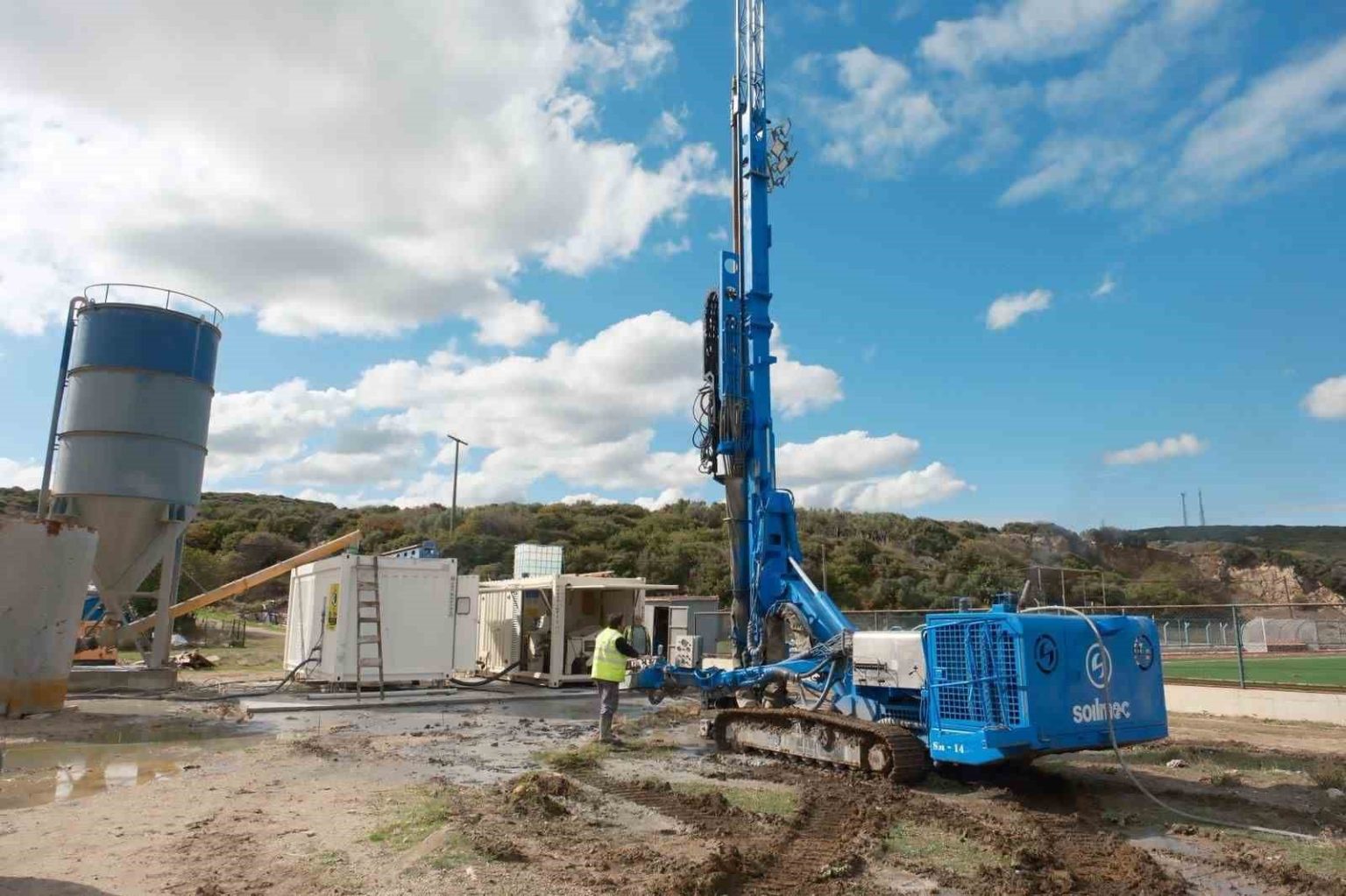 karabiga-kapali-spor-salonunun-yapimina-baslandi