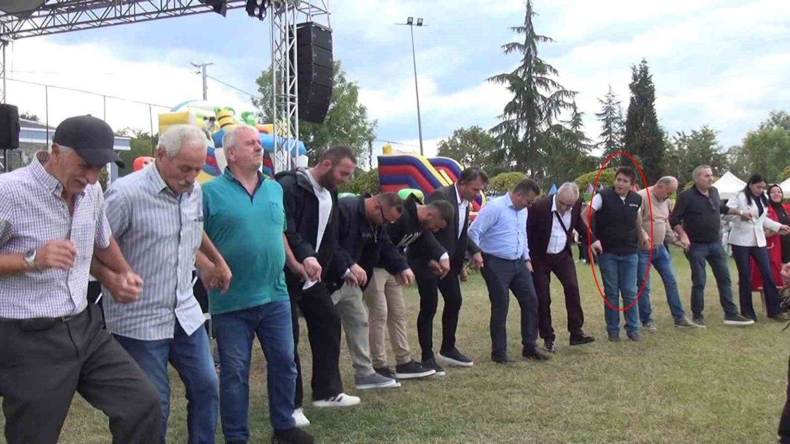 kazada-hayatini-kaybeden-14-yasindaki-cocugun-son-goruntuleri-ortaya-cikti