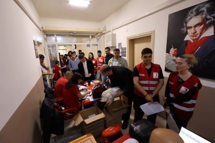 kdz-eregli-egitim-fakultesinde-113-unite-kan-bagisi-ile-hedef-asildi