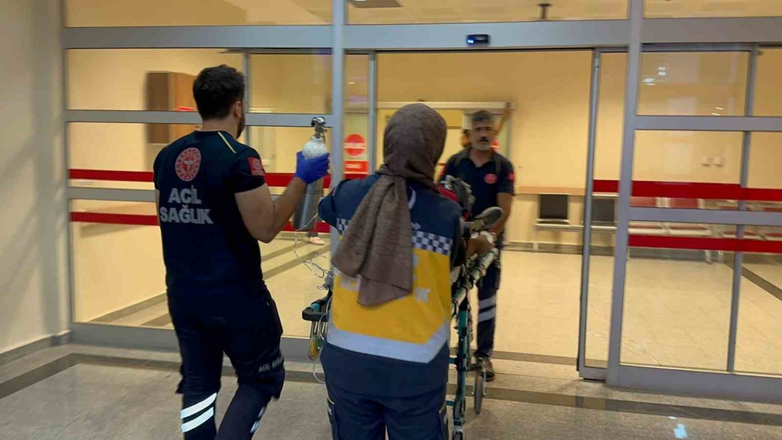 madde-kullandigi-iddia-edilen-genc-yasam-mucadelesi-veriyor