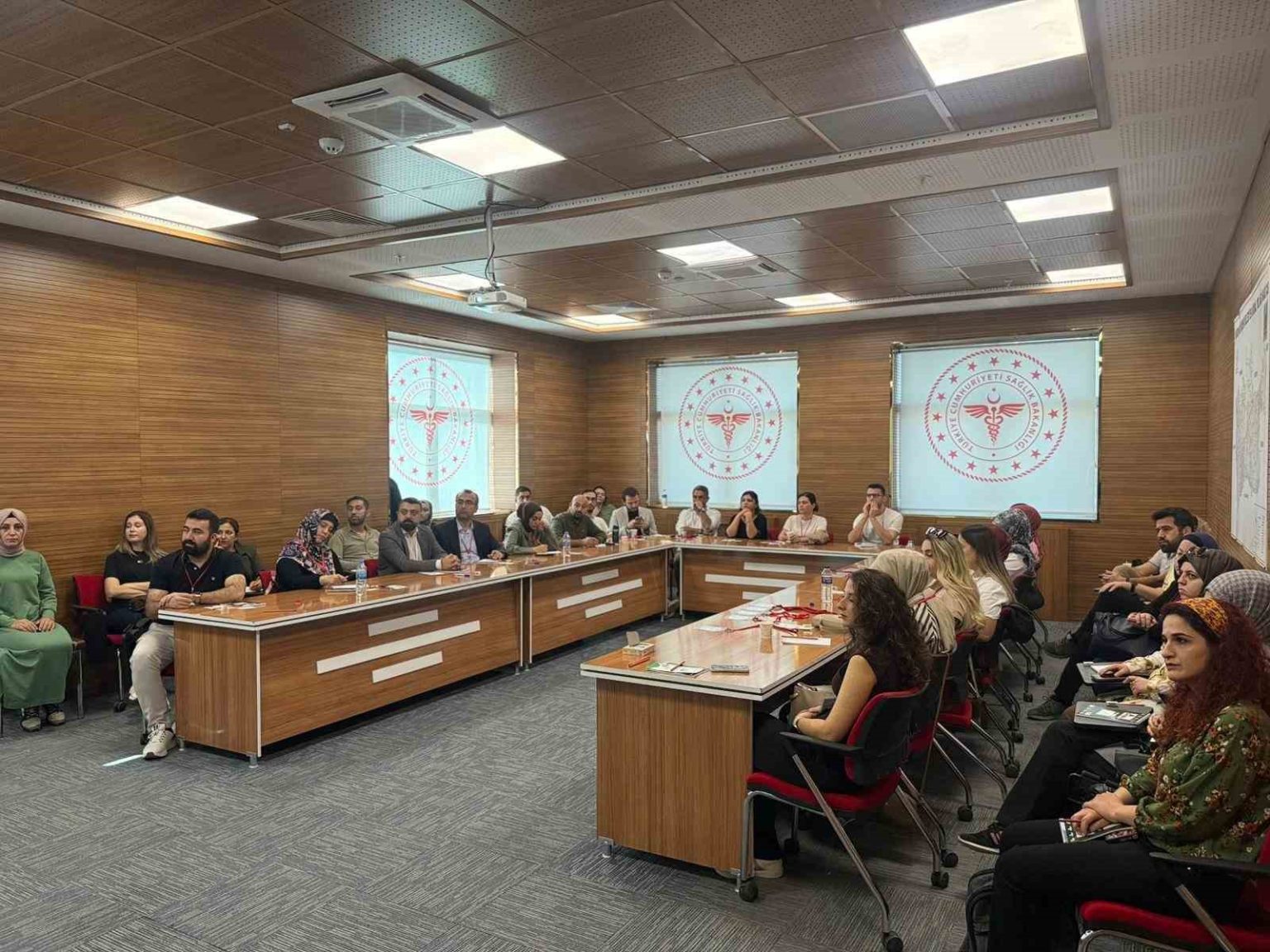 mardinde-tutun-bagimliligi-tedavisi-egitimi-duzenlendi