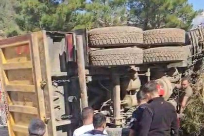 mentesede-trafik-kazasi-1-yarali