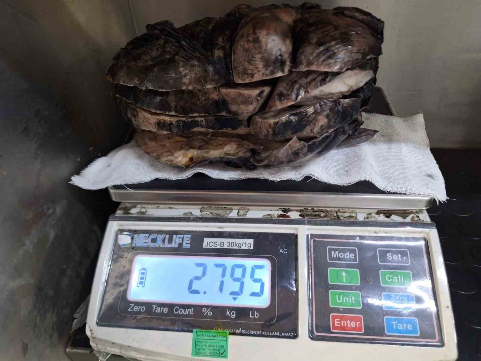 nefes-darligi-sikayeti-ile-hastaneye-gitti-gogsunden-3-kilogramlik-tumor-cikti