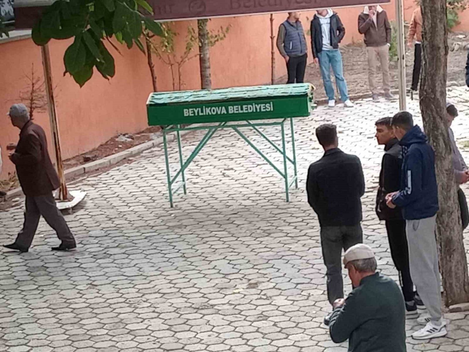 okulda-fenalasan-7-yasindaki-cocuk-hayatini-kaybetti