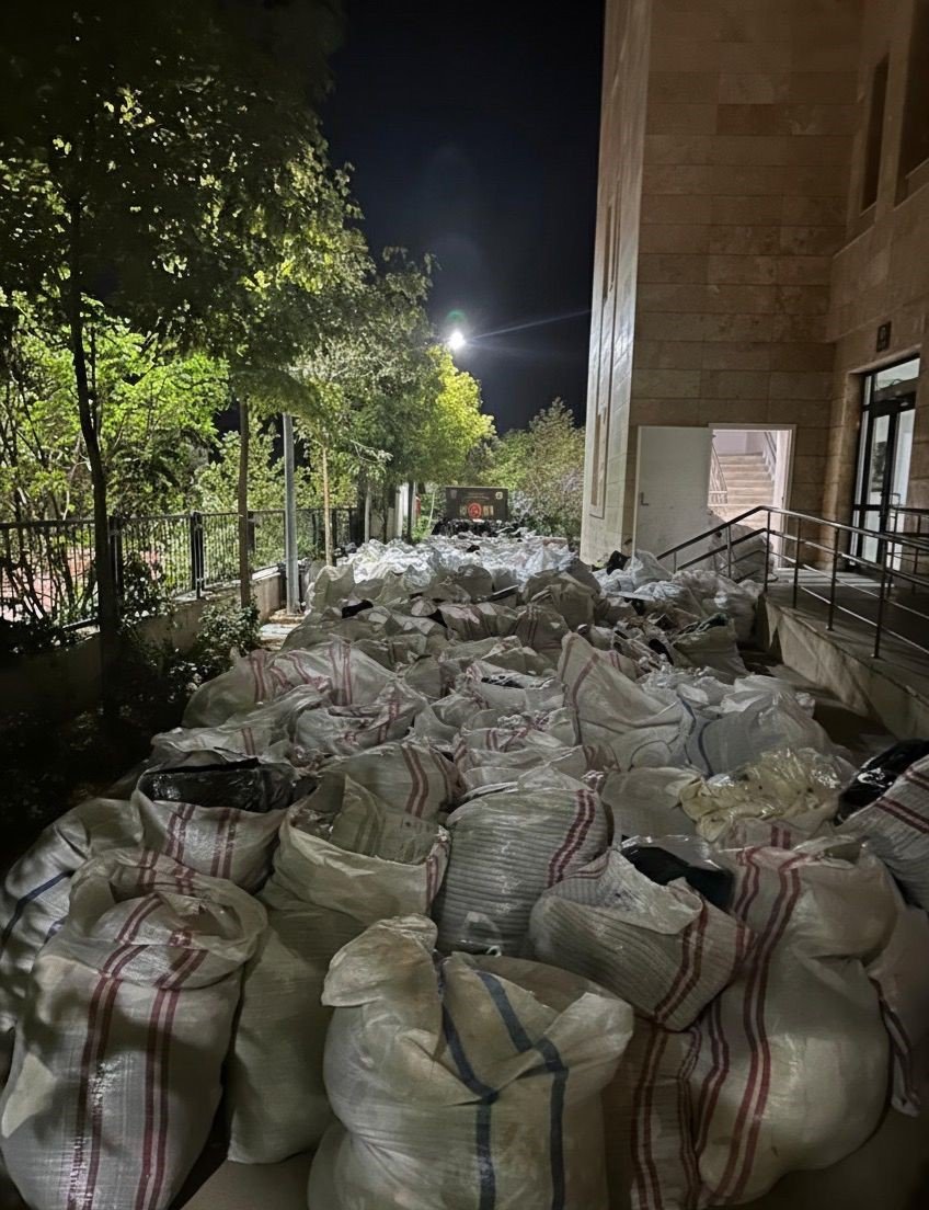 silopide-32-milyon-liralik-gumruk-kacagi-urun-ele-gecirildi