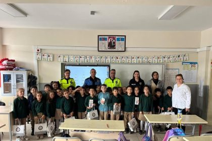 tekirdagda-polislerden-minik-ogrencilere-egitim