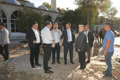 yenisehire-yeni-meydan-ve-tarihi-cesme