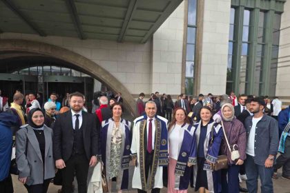 adu-rektoru-kent-yuksekogretim-kurulu-2025-2026-akademik-yili-acilis-torenine-katildi