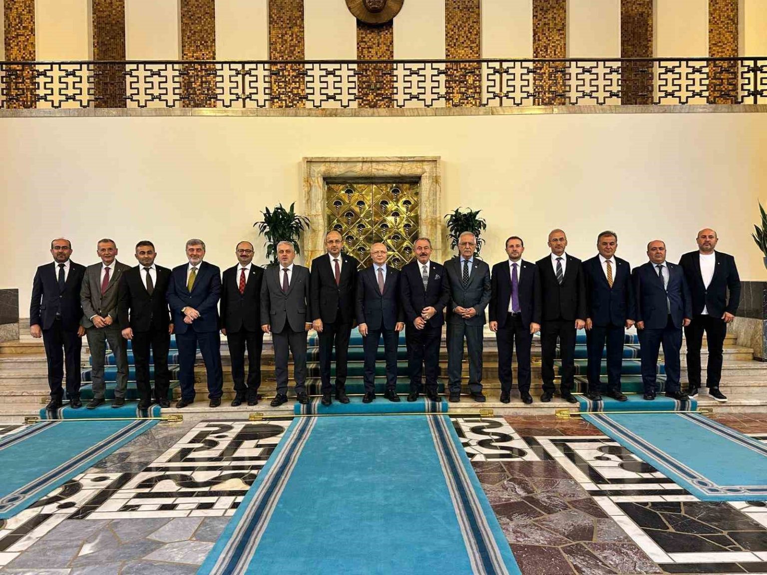 ak-parti-bursada-iki-ilce-baskanligina-yeni-atama