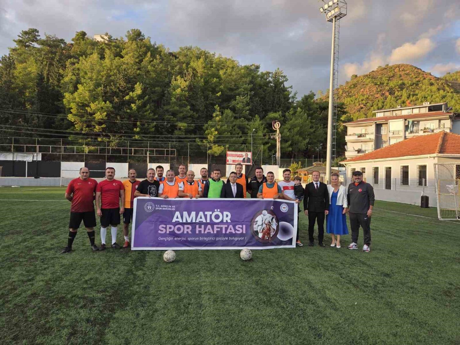 amator-spor-haftasinda-marmariste-dostluk-maci