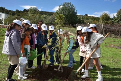 atakumlu-cocuklar-yesil-nesil-icin-sahada