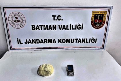 batmanda-uyusturucu-saticilarina-darbe-piyasa-degeri-38-milyon-lira-olan-uyusturucu-ele-gecirildi