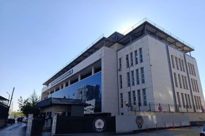 chpli-eski-belediye-baskani-ve-esi-de-gozaltinda