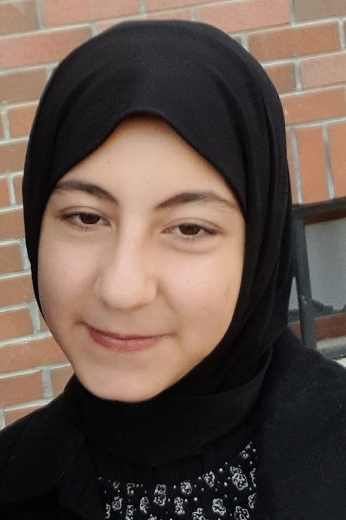 emniyet-alarma-gecti-kayip-ogrenci-yarim-saatte-ailesine-kavustu