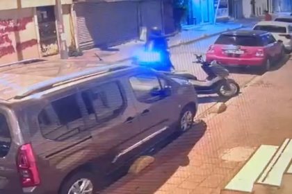 fatihte-is-yerine-silahli-saldiri-kameraya-yansidi