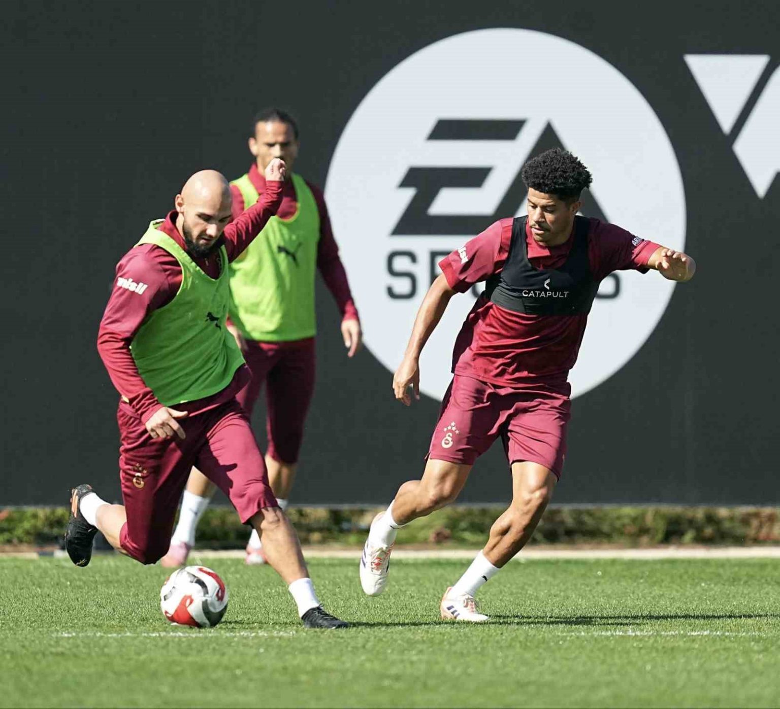 galatasaray-basaksehir-macinin-hazirliklarini-surdurdu