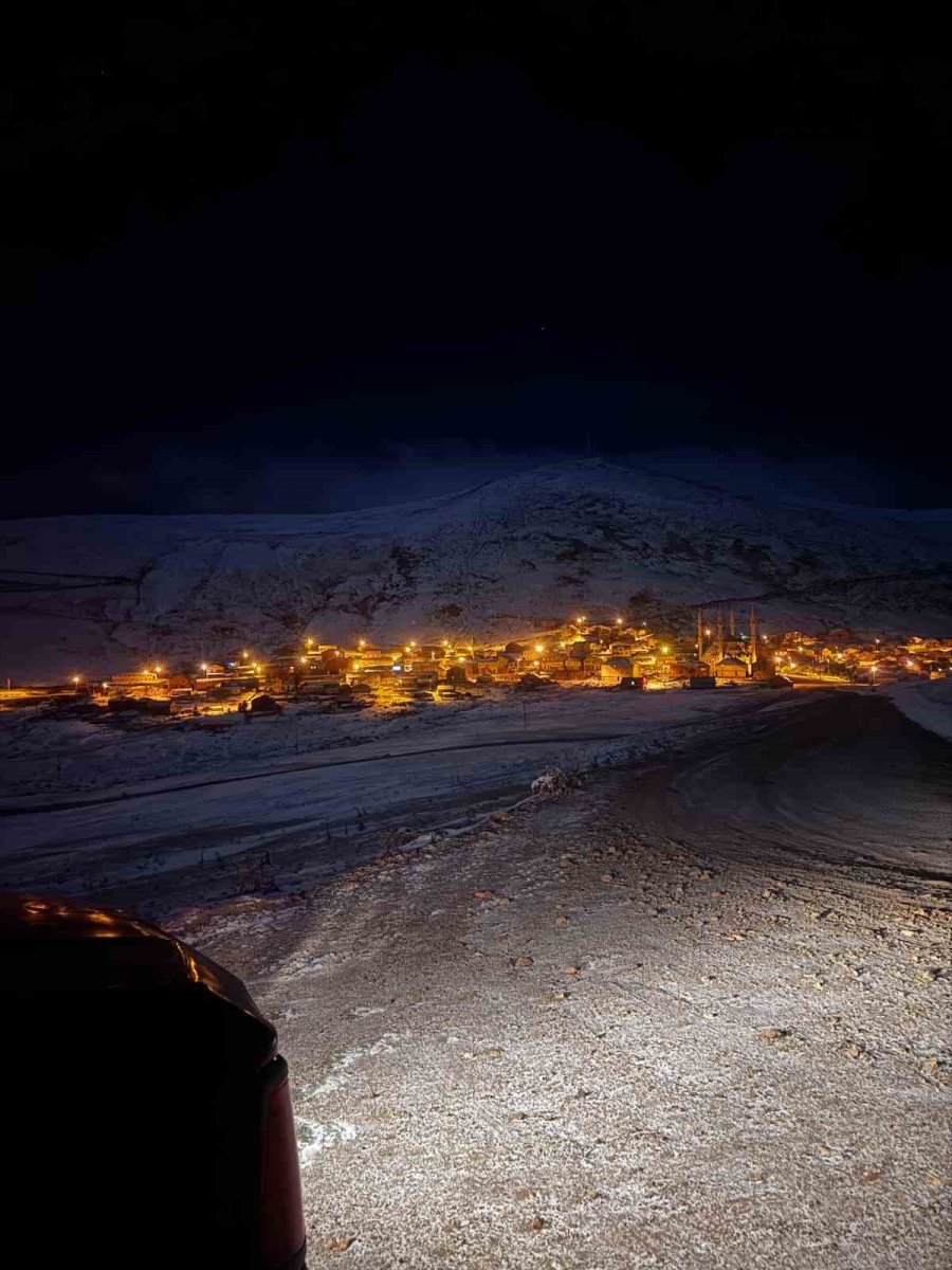 gumushanenin-yuksekleri-beyaza-burundu