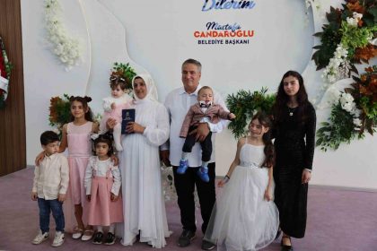 ikinci-baharlarini-arnavutkoyde-evet-diyerek-taclandirdilar