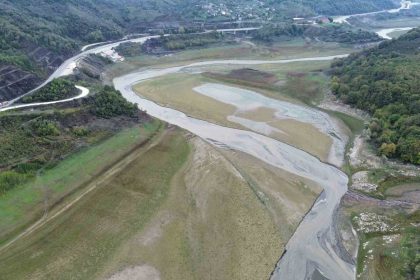 istanbula-da-su-saglayan-hasanlar-barajinda-doluluk-yuzde-20ye-dustu