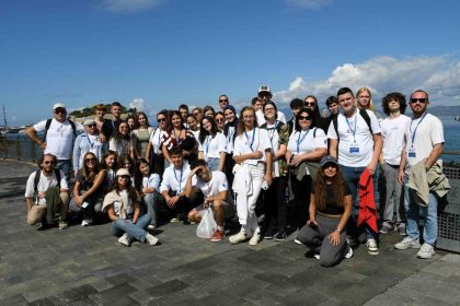 kardes-sehir-ogrencileri-kusadasini-yakindan-tanidi