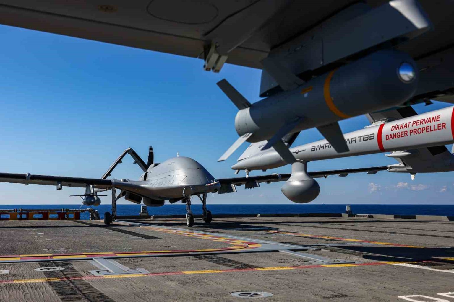 mavi-vatandaki-denizkurdu-tatbikatinda-milli-sihalardan-tam-isabet