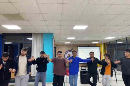 mugla-erkek-ogrenci-yurdunda-biz-bize-moral-gecesi-ile-akademik-stres-atildi