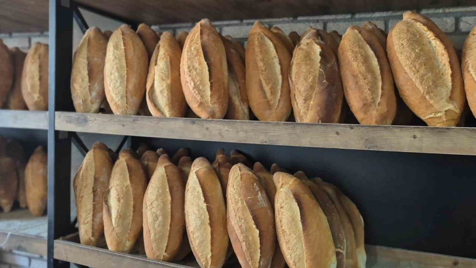 samsunda-ekmek-15-tl-oldu