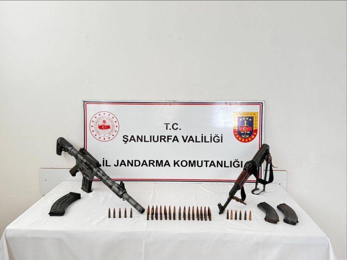 sanliurfada-13-ruhsatsiz-silah-ile-muhimmat-ele-gecirildi
