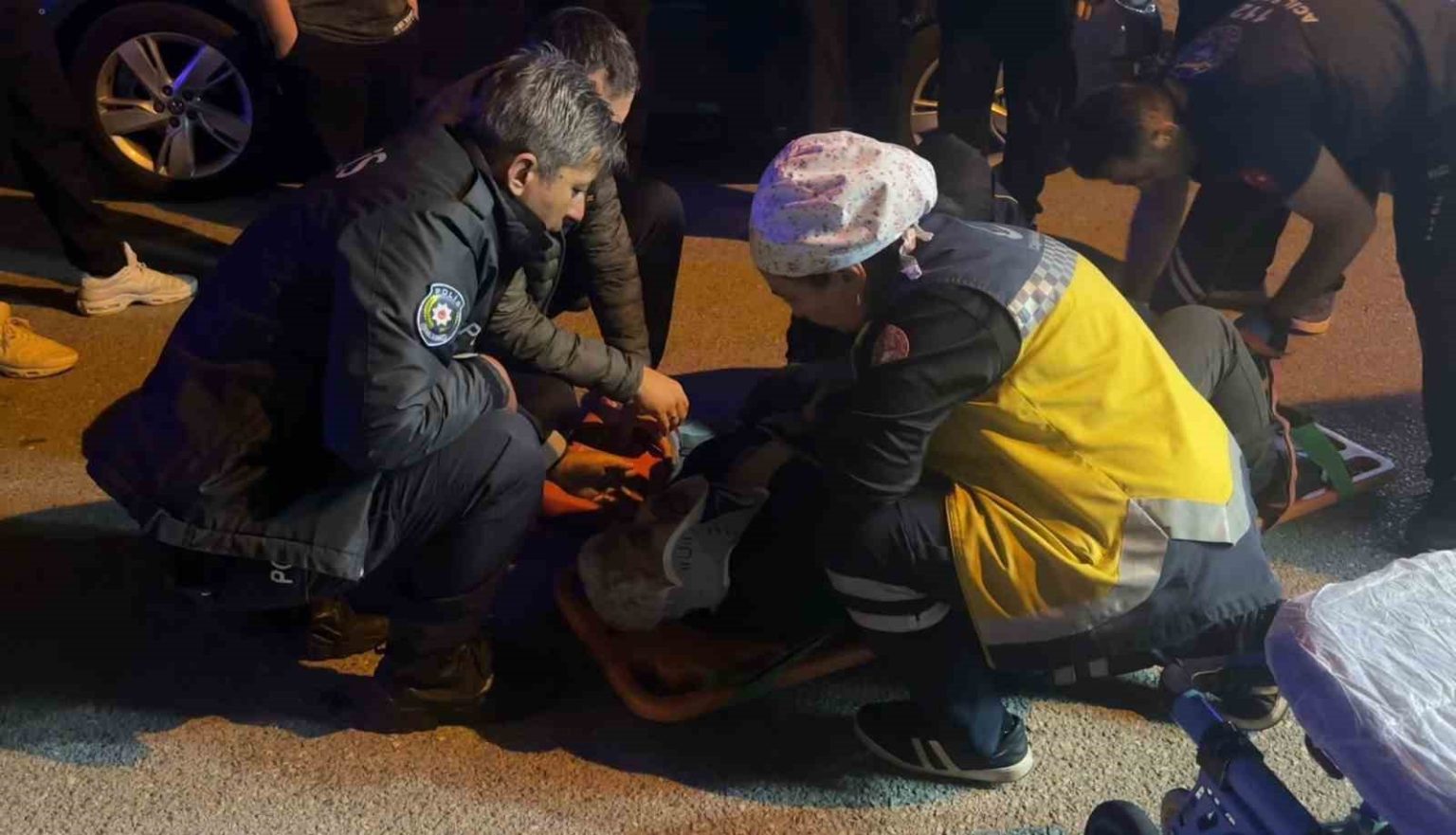 seyir-halindeyken-motosikletiyle-dusen-sahis-yaralandi